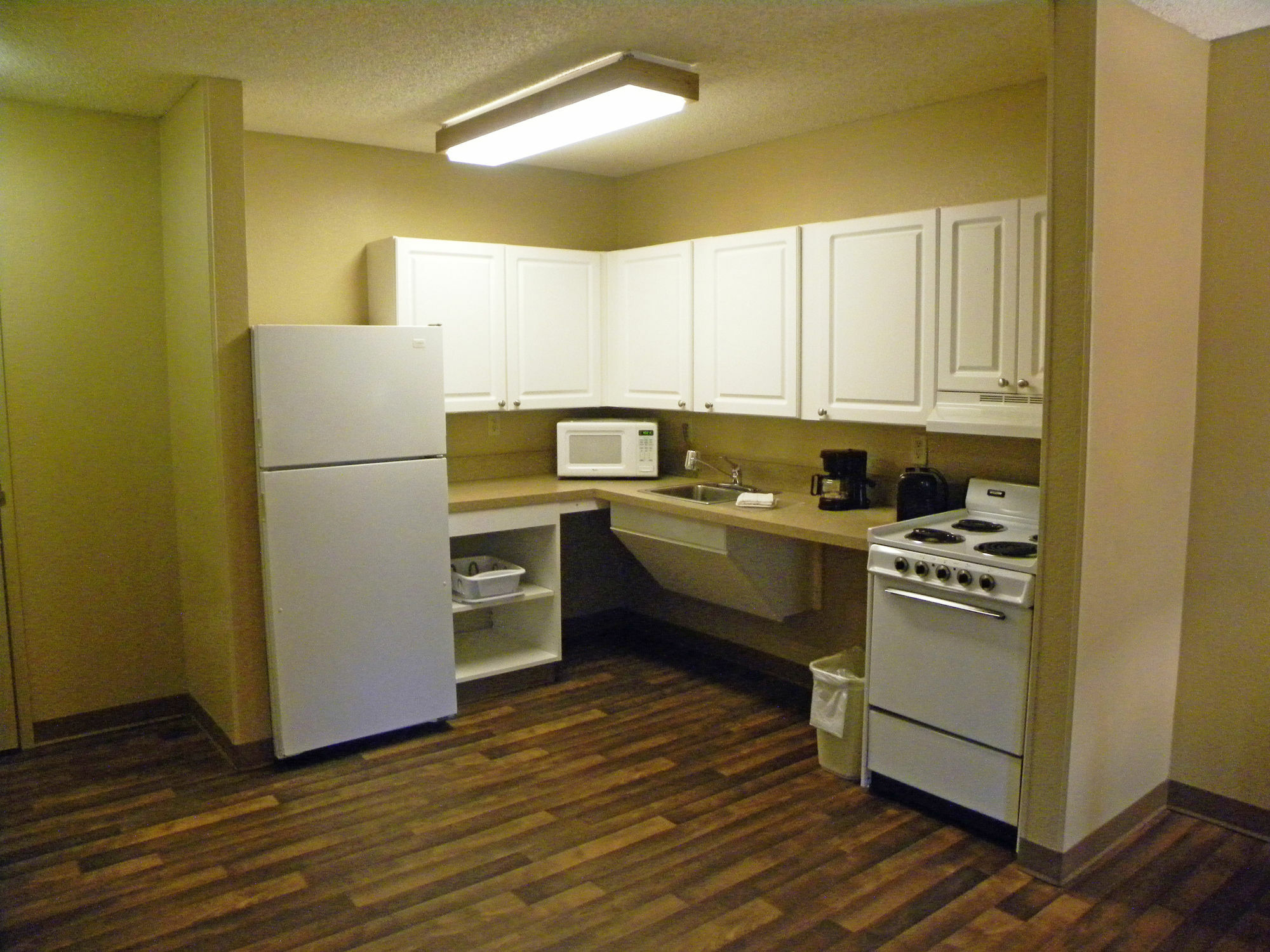 Suburban Studios Houston North I-45 Экстерьер фото